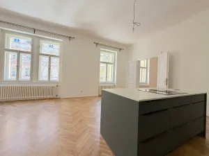 Pronájem bytu 2+kk, Praha - Bubeneč, Nad Královskou oborou, 68 m2