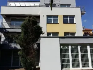 Pronájem vily, Praha - Braník, Vítovcova, 680 m2