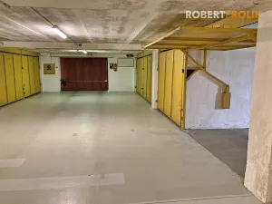 Pronájem garáže, Praha - Liboc, Navigátorů, 18 m2