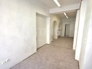 Pronájem obchodního prostoru, Opava, Ostrožná, 25 m2