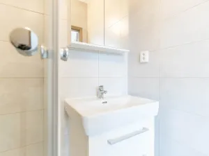 Prodej bytu 2+1, Ryžoviště, Tovární, 52 m2