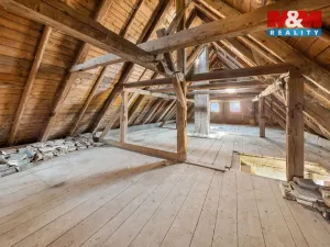 Prodej rodinného domu, Libouchec - Knínice, 180 m2