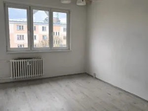 Pronájem bytu 2+1, Rotava, Sídliště, 53 m2