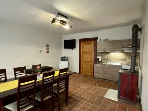 Prodej rodinného domu, Černá v Pošumaví, 180 m2