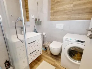 Prodej bytu 1+1, Horoměřice, B. Němcové, 36 m2