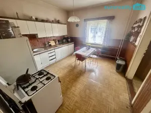 Prodej rodinného domu, Kraslice, Čs. armády, 180 m2
