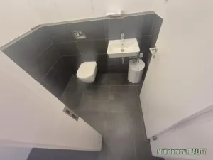 Pronájem obchodního prostoru, Praha - Žižkov, Hartigova, 88 m2