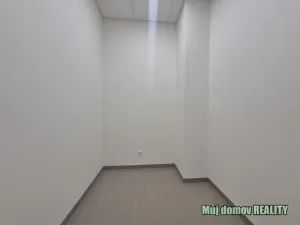 Pronájem skladu, Praha - Hostivař, 550 m2