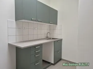 Pronájem skladu, Praha - Hostivař, 550 m2