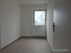 Pronájem obchodního prostoru, Praha - Uhříněves, Přátelství, 626 m2