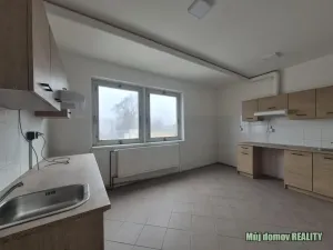 Pronájem obchodního prostoru, Praha - Uhříněves, Přátelství, 626 m2