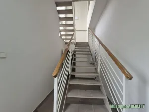 Pronájem obchodního prostoru, Praha - Uhříněves, Přátelství, 626 m2