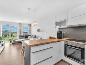 Pronájem bytu 3+kk, Lochenice, 103 m2