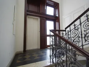 Pronájem atypického bytu, Praha - Karlín, Za Poříčskou bránou, 61 m2