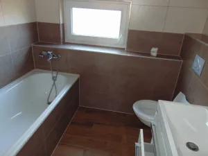 Dražba rodinného domu, Tuchlovice, Školní, 97 m2