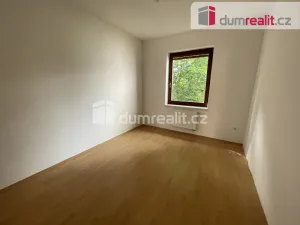 Pronájem bytu 2+1, Opava - Kateřinky, Kolofíkovo nábřeží, 48 m2
