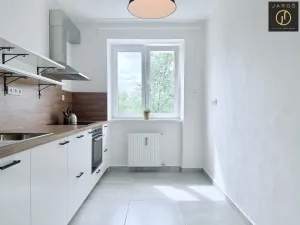Pronájem bytu 2+1, Kladno, gen. Píky, 61 m2