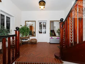 Prodej vily, Praha - Motol, U hrušky, 295 m2