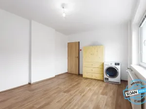 Prodej bytu 3+1, Březová, 77 m2