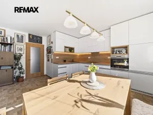 Prodej bytu 2+kk, Plzeň, Chvojová, 57 m2