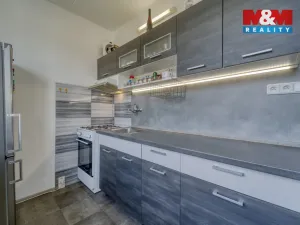 Prodej bytu 2+1, Kryry, Za Stodolami, 52 m2