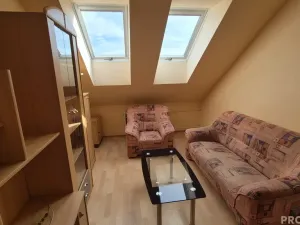 Pronájem bytu 3+1, Moravská Nová Ves, Na Rynku, 65 m2