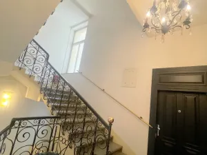 Pronájem bytu 3+kk, Praha - Smíchov, Zborovská, 94 m2