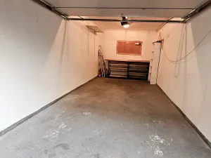 Pronájem garáže, Praha - Kunratice, Jana Růžičky, 17 m2