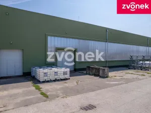 Pronájem výrobních prostor, Holešov, 2800 m2