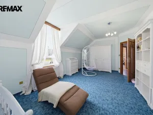 Prodej rodinného domu, Odrava, 410 m2