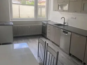 Pronájem bytu 1+1, Prostějov, Trávnická, 70 m2