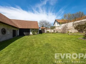 Prodej zemědělské usedlosti, Bystřice - Hůrka, 578 m2