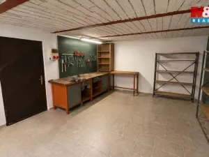 Prodej rodinného domu, Hranice - Hranice IV-Drahotuše, Hranická, 347 m2