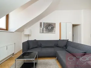 Pronájem bytu 3+kk, Praha - Malá Strana, Vlašská, 75 m2