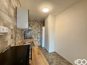 Pronájem bytu 3+kk, Praha, Metodějova, 63 m2