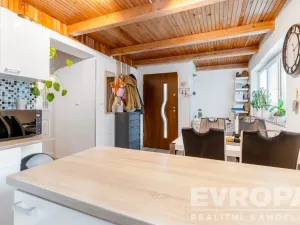 Pronájem chalupy, Říčany, Na Vysoké, 73 m2