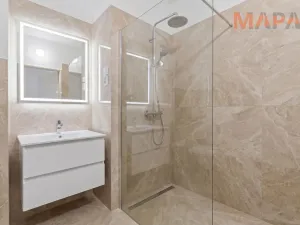 Prodej bytu 3+1, Praha - Prosek, Prosecká, 69 m2