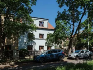 Pronájem bytu 2+kk, Praha - Kobylisy, Služská, 43 m2