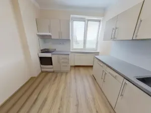 Pronájem bytu 4+1, Stařeč, Tyršova, 83 m2