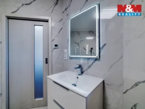Pronájem bytu 4+1, Cheb, Májová, 121 m2