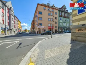 Pronájem bytu 4+1, Cheb, Májová, 121 m2