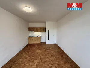 Pronájem bytu 1+kk, Děčín - Děčín III-Staré Město, Žerotínova, 28 m2