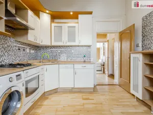 Pronájem bytu 2+1, Karlovy Vary, náměstí Dr. M. Horákové, 53 m2