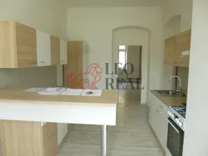 Pronájem bytu 2+1, Děčín - Děčín IV-Podmokly, Čs. legií, 72 m2
