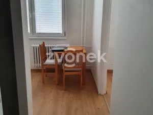 Pronájem bytu 2+1, Zlín, Dlouhá, 52 m2