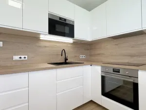 Pronájem bytu 1+1, Kladno - Kročehlavy, Ukrajinská, 40 m2