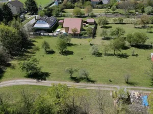 Prodej pozemku pro bydlení, Bašť, Hlavní, 732 m2