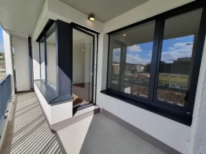 Pronájem bytu 2+kk, Praha, Smržových, 61 m2