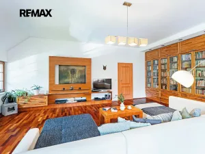 Prodej rodinného domu, Zbiroh, 180 m2