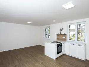 Pronájem bytu 2+kk, Opava, U Hliníku, 46 m2